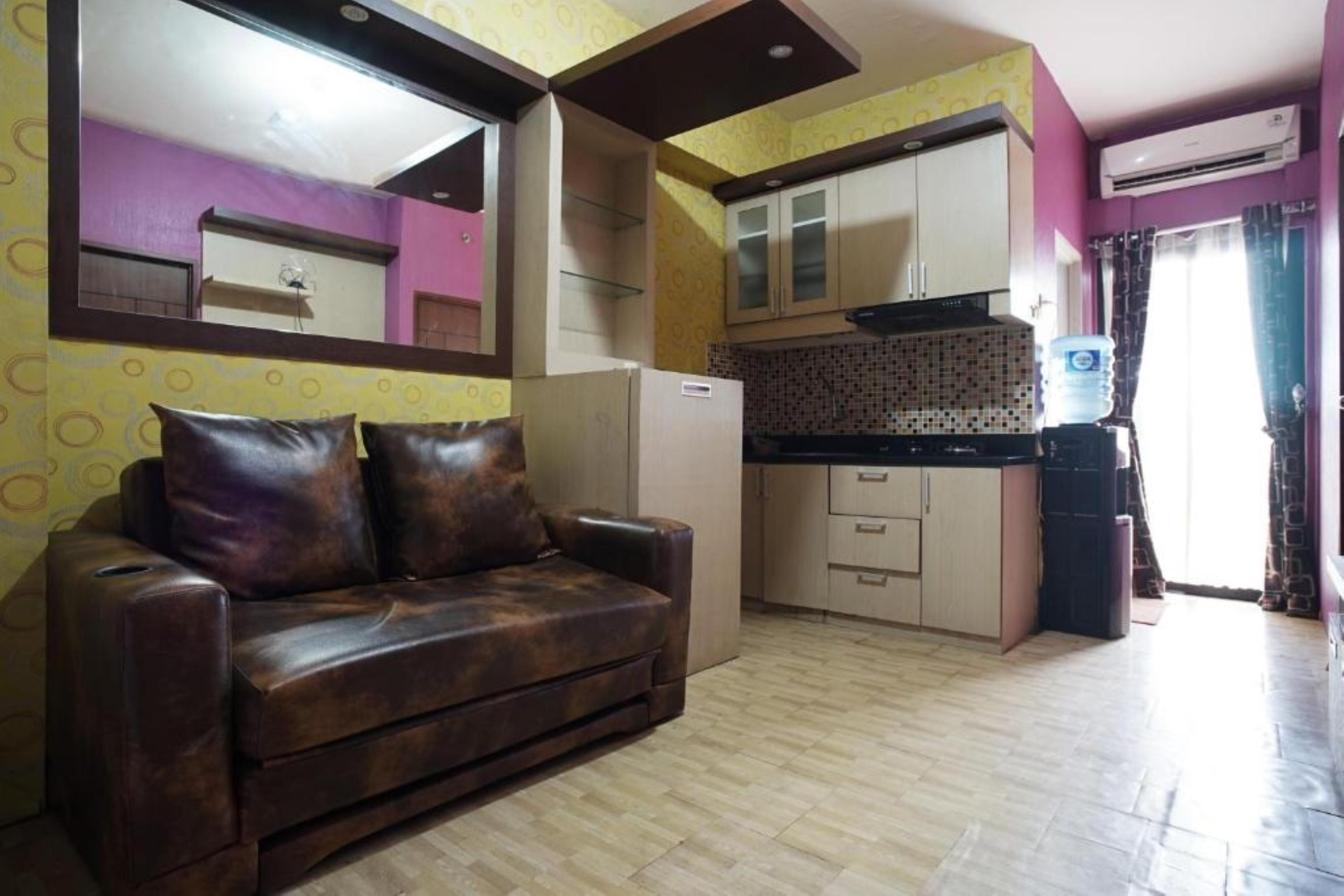Planet Room Kemang View Бекаси Экстерьер фото